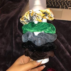 five pack of scrunchies